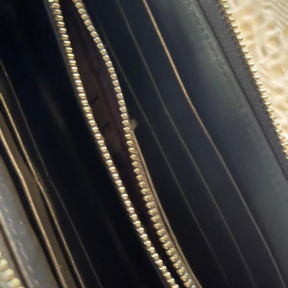 New  Ted Baker zippy black leather wallet - Picture 5 of 12